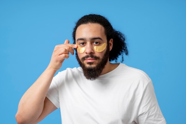 Retrato de beleza de jovem adulto