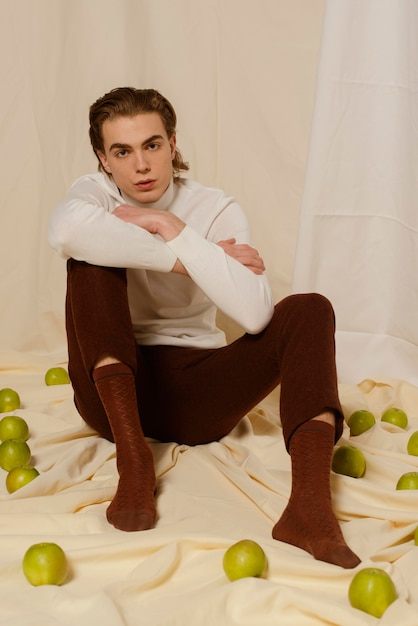 Retrato de jovem com flores