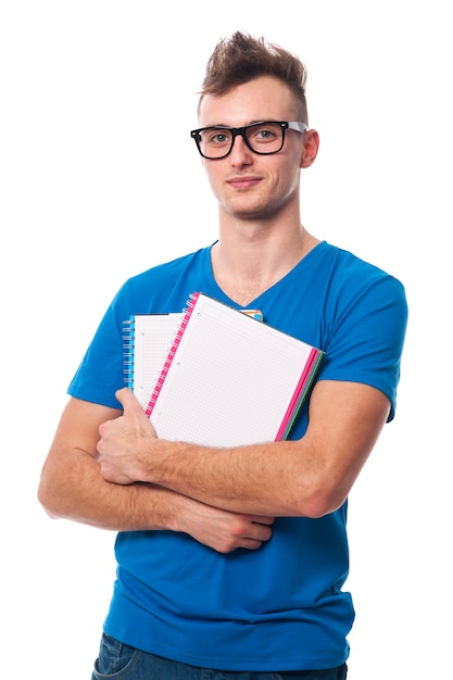 Retrato de jovem estudante bonito