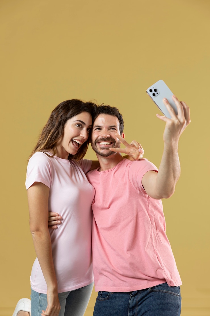 Foto grátis retrato de melhores amigos de homem e mulher