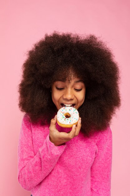 Retrato de menina adolescente de perto