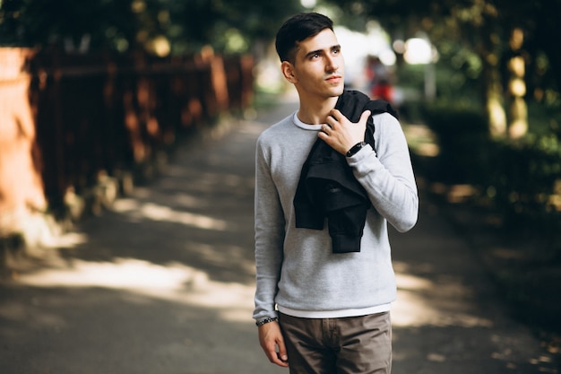 Retrato, de, um, jovem, bonito, homem