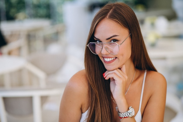 Retrato, de, um, mulher negócio, em, um, café