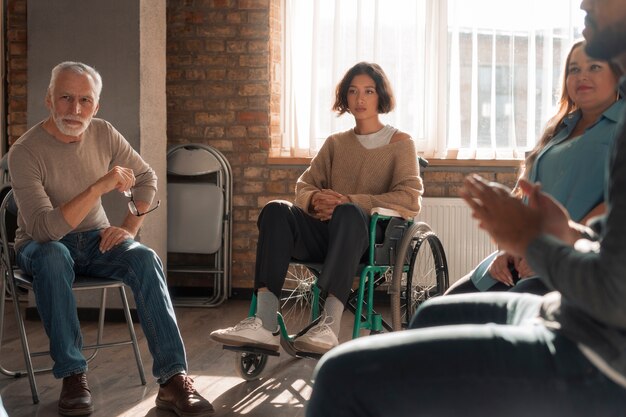 Reunião do grupo de apoio à terapia psicológica