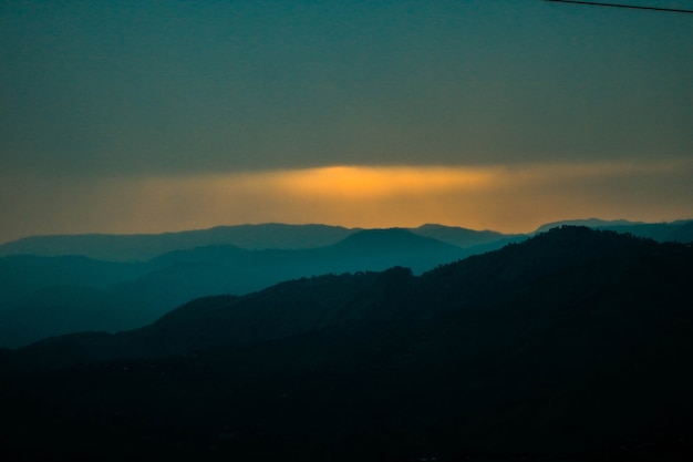 Foto grátis rio sol astronômico pico horizonte