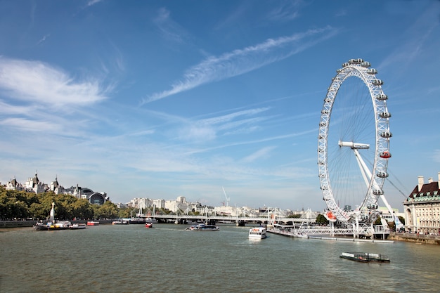 Foto grátis rio tamisa com a london eye