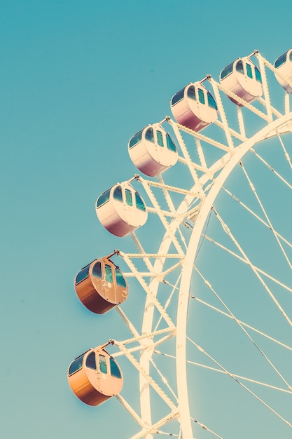 Roda gigante vintage no parque