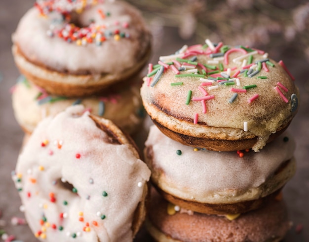 Rosquinhas de close-up com cobertura