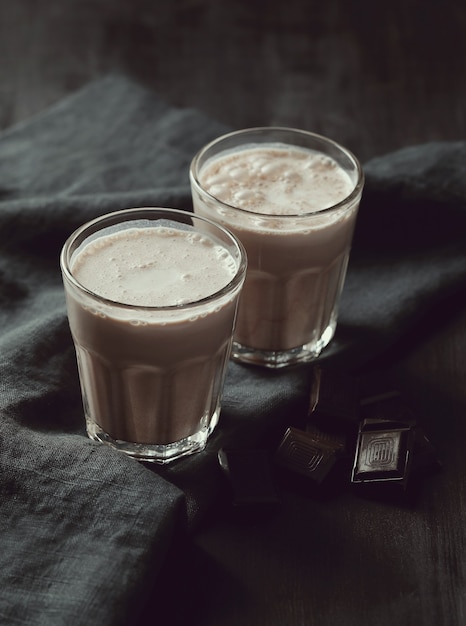 Saborosos milkshakes de chocolate.