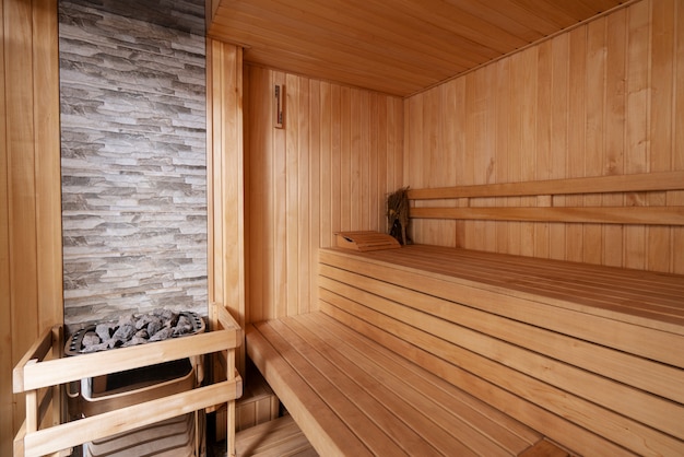 Sala de sauna limpa e vazia