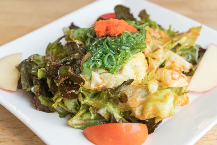 Foto grátis salada de algas picantes