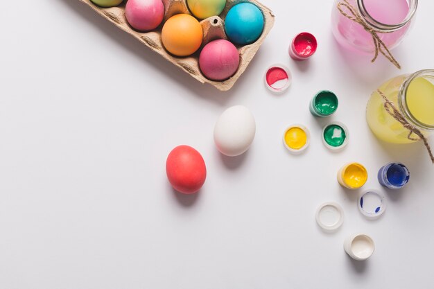 Set para colorir ovos de Páscoa