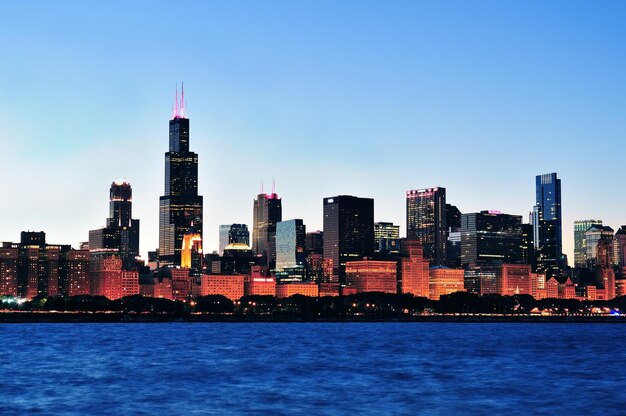 skyline de Chicago ao entardecer