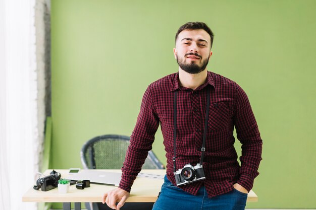 Sorrindo, fotógrafo, posar