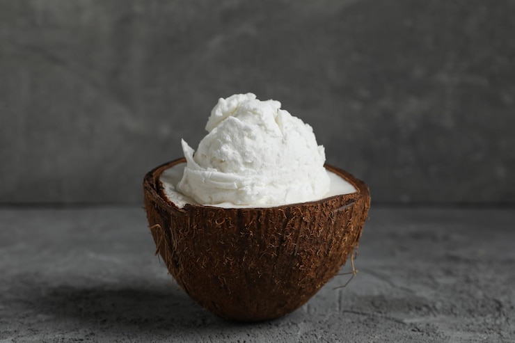 Foto grátis sorvete de sobremesa de verão sorvete com coco