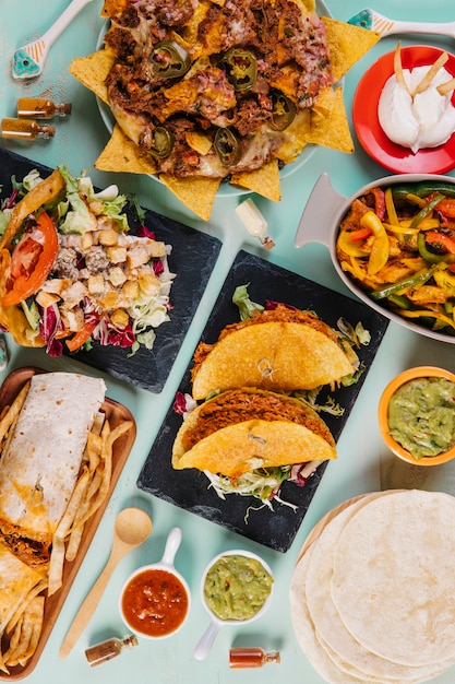 Tacos e outra comida mexicana