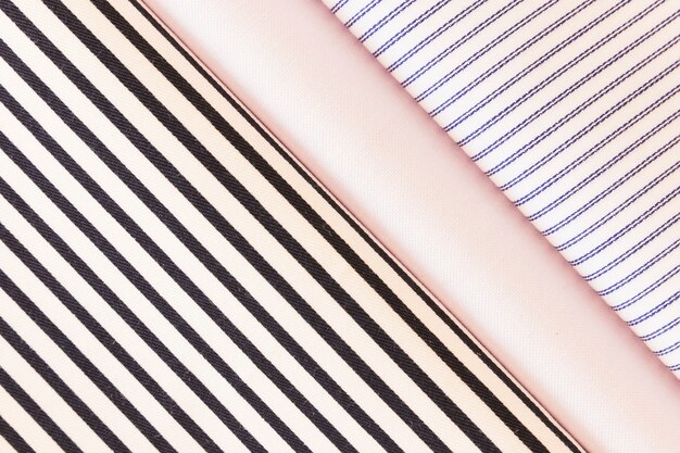 Tecido dobrado com plaina; diagonal; padrão de linha