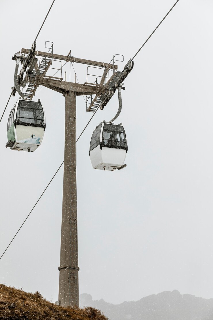 Foto grátis teleféricos temporada de inverno