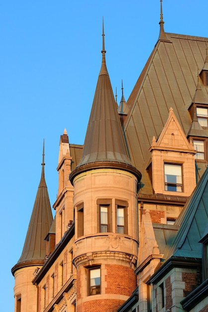 Telhado antigo da arquitetura na cidade de Quebec