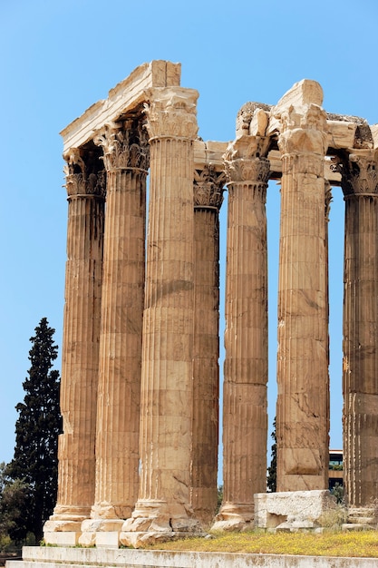 Templo grego em ruínas