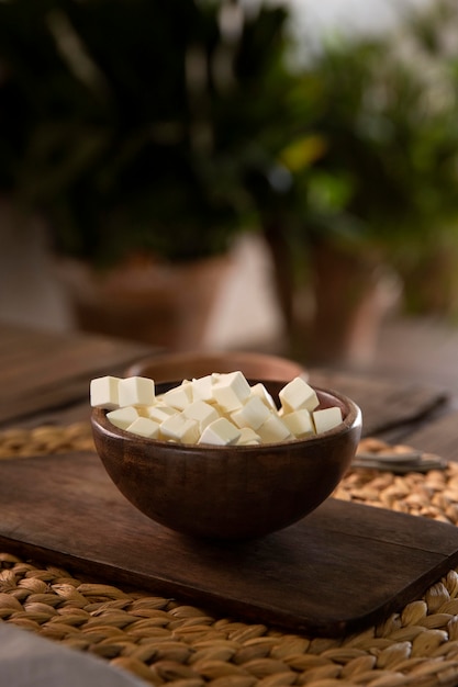 Tigela com delicioso queijo