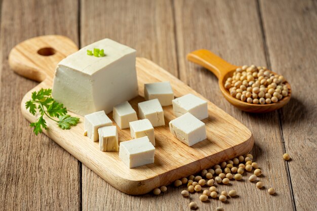 Tofu feito de soja Conceito de nutrição alimentar.