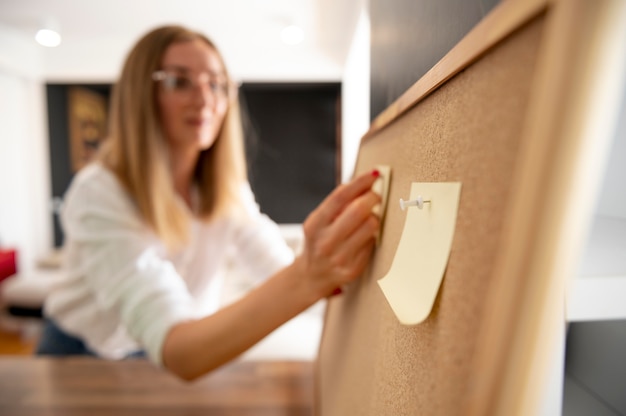 Trabalhar em casa conceito de gerenciamento de tempo