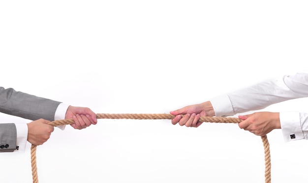 Foto grátis two men pulling on a rope