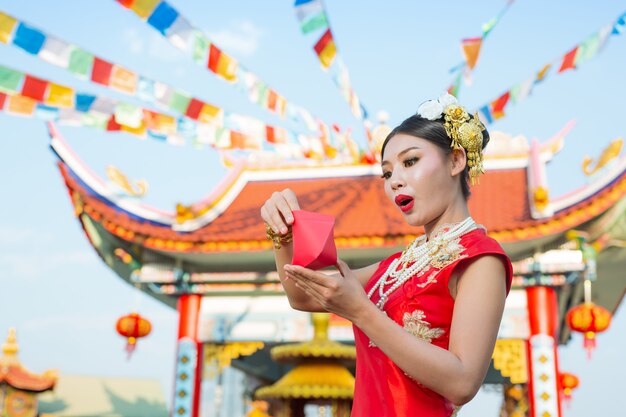 Um, bonito, menina asian, desgastar, um, vestido vermelho