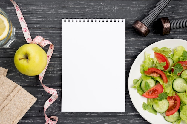 Foto grátis variedade com comida saudável