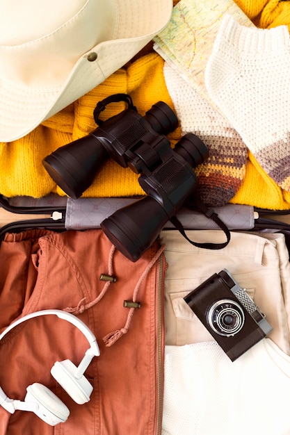 Foto grátis variedade de elementos de viagem de outono