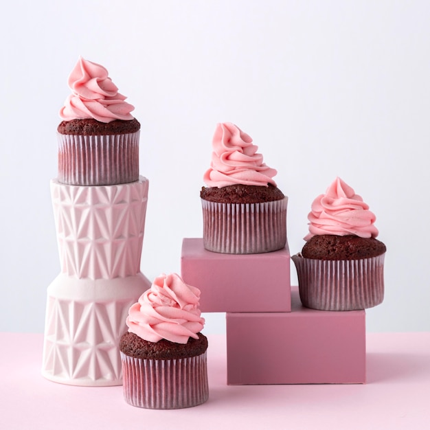 Variedade deliciosa de cupcakes