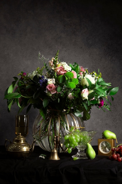 Foto grátis vaso de flores em barroco como fotografia