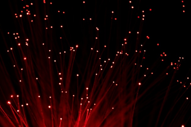 Veja de perto os belos detalhes da fibra óptica