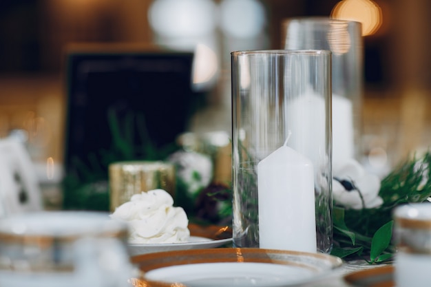 Foto grátis velas de casamento elegante