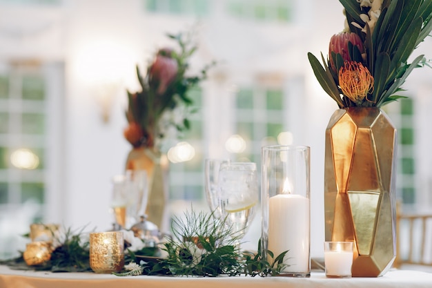 Velas de casamento elegante