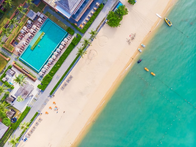 Vista aérea, de, bonito, praia tropical