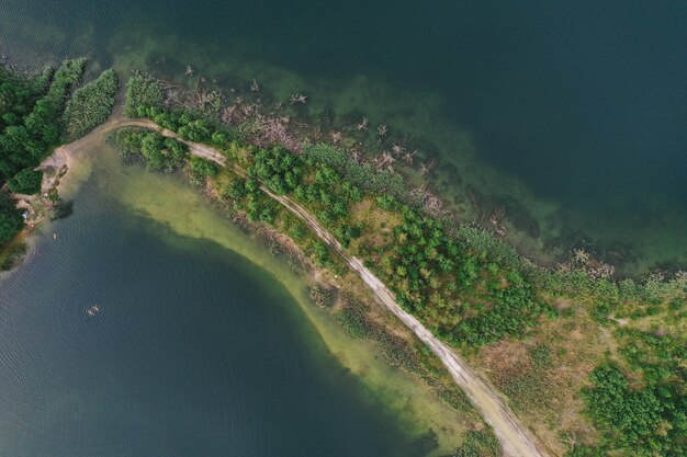 Vista aérea do lago