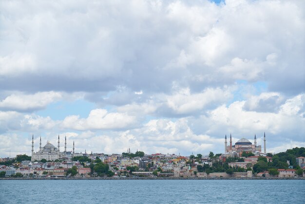 vista da cidade a partir do mar