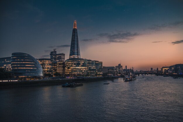 Vista da cidade de Londres ao pôr do sol