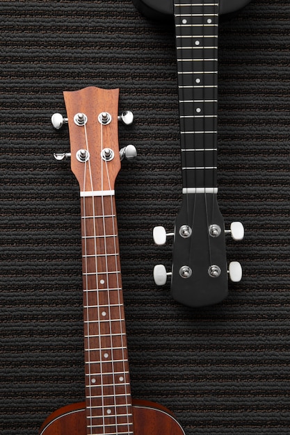 Foto grátis vista da guitarra na loja de instrumentos musicais