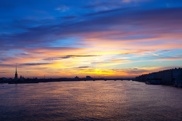 Vista de São Petersburgo pela manhã