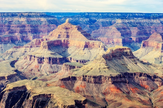 Vista do famoso Grand Canyon