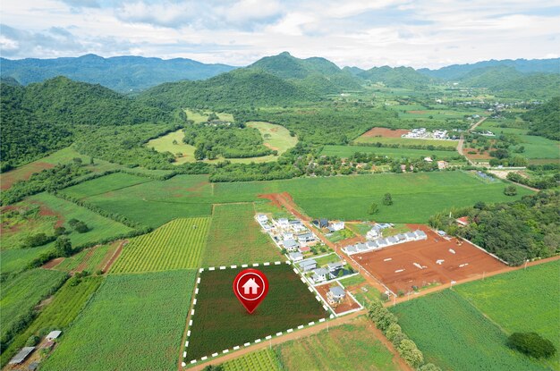 Vista do terreno para desenvolvimento imobiliário e comercial