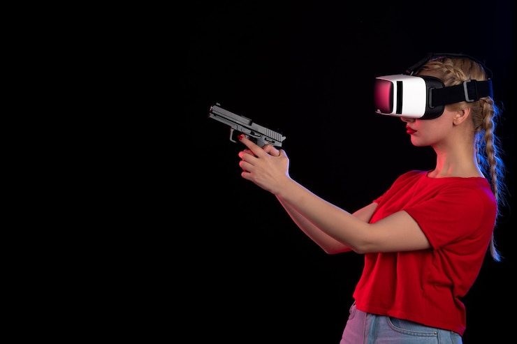 Foto grátis vista frontal de uma linda mulher jogando vr com arma no jogo visual de tecnologia do dark agent