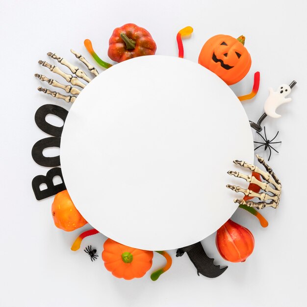 Vista superior coleção de elementos de halloween