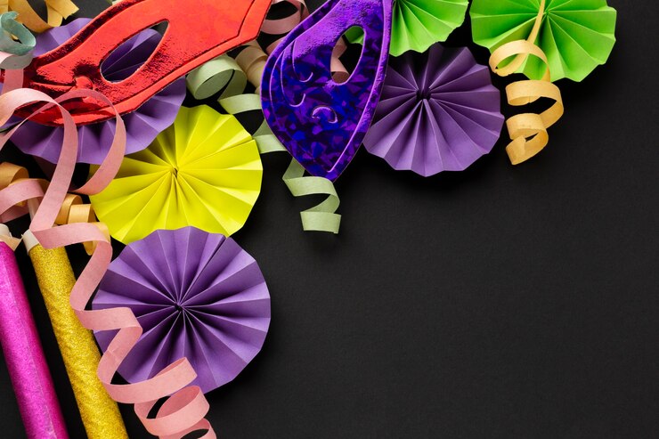 Foto grátis vista superior decorações de carnaval de papel espaço de cópia