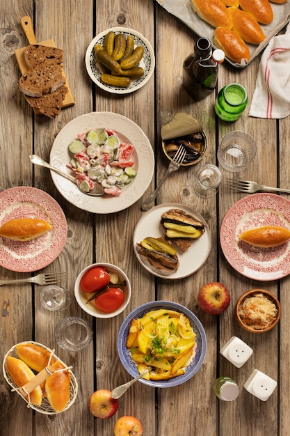 Foto grátis vista superior sobre o banquete de comida