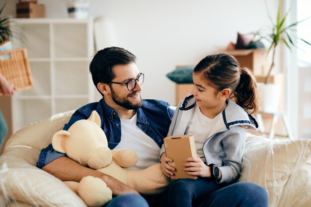 Você pode escolher qualquer quarto que quiser em nossa nova casa