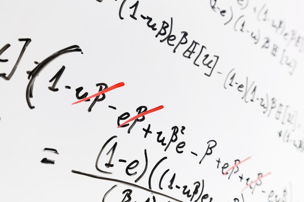 Whiteboard com matemática